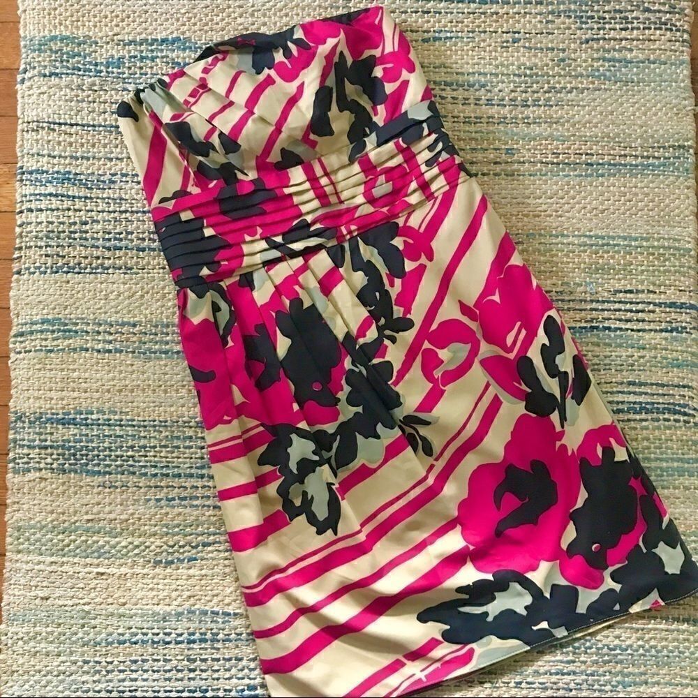 The Limited Strapless Dress  - Picture 2 of 4